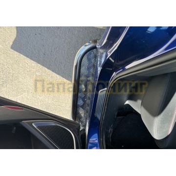 Пороги с накладным листом d53 Папа Тюнинг для Geely Tugella 2021-