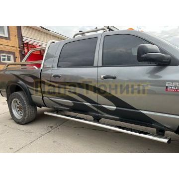 Пороги с проступью Папа Тюнинг d76 для DODGE RAM 2500 Mega Cab 2004-2010