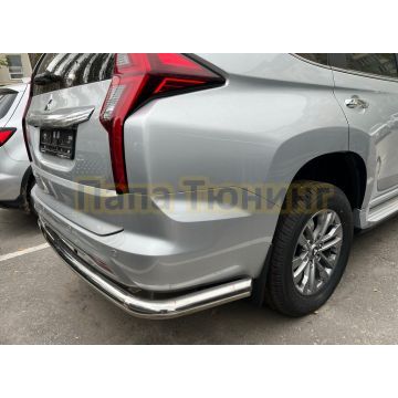Защита заднего бампера угловая большая Папа Тюнинг d76 для Mitsubishi Pajero Sport 2021-
