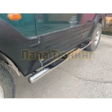 Пороги труба с проступью Папа Тюнинг d76 для Mitsubishi Pajero1 1986-2006