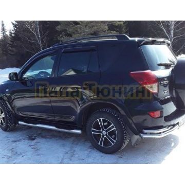 Пороги труба с проступью Папа Тюнинг d76 для Toyota RAV4 2010-2012