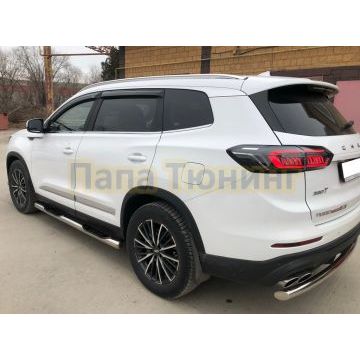 Пороги труба с проступью Папа Тюнинг d76 для Chery Tiggo 8 Pro Max 2022-/Tiggo 8 Pro Max Рестайлинг 2024-