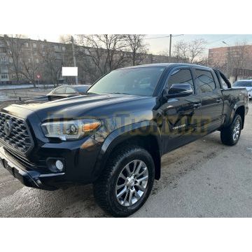 Защитная дуга под трехсекционную крышку с покрытием «раптор» d76 Папа Тюнинг для Toyota Tacoma TRD Sport 2018-