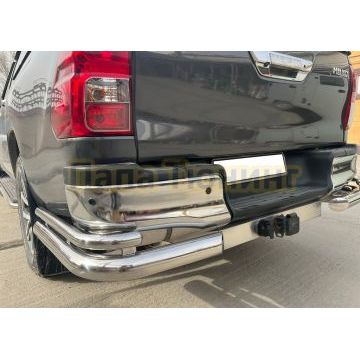 Защита заднего бампера угловая двойная под фаркоп (PT GROUP ТСУ(арт. 09121501)) d76/42 Папа Тюнинг для Toyota Hilux 2015-2018