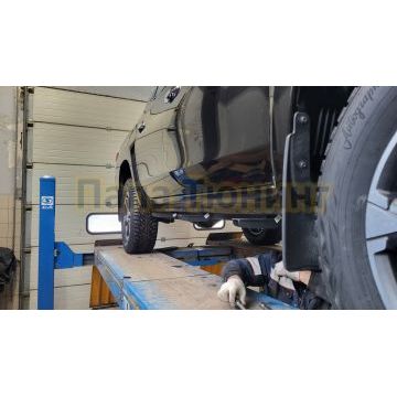 Пороги алюминиевые Rival Premium для Mitsubishi L200/Fiat Fullback 2006-