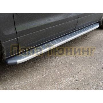Пороги алюминиевые ТСС с накладкой серебристые для Hyundai H-1 Starex 2019- Пороги алюминиевые ТСС с накладкой серебристые для Hyundai H-1 Starex 2019-