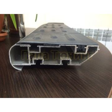 Пороги алюминиевые ТСС с накладкой чёрные для Subaru Forester SJ 2013-2016