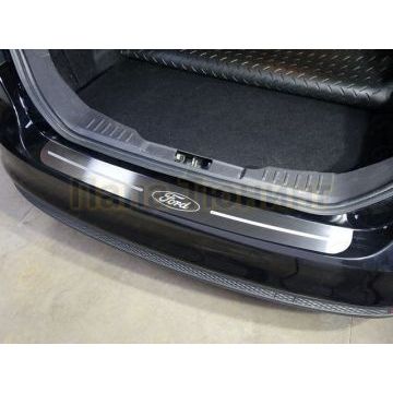 Накладка на задний бампер лист зеркальный логотип Ford ТСС для Ford Focus 3 2011-