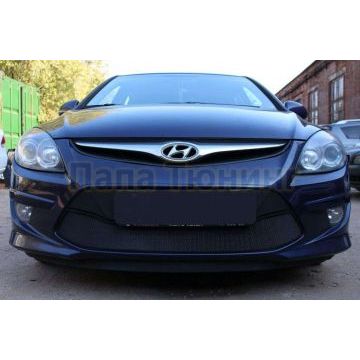 Защита радиатора черная РусСталь для Hyundai i30 2010-2012