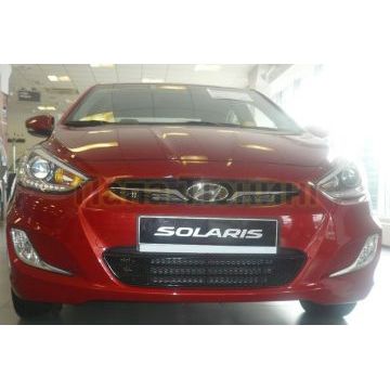 Защита радиатора Arbori черная сота 15 мм для Hyundai Solaris 2010-2014