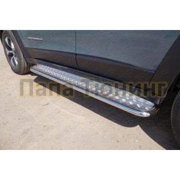 Пороги с площадкой алюминиевый лист 42 мм ТСС для Jeep Cherokee Trailhawk 2014-