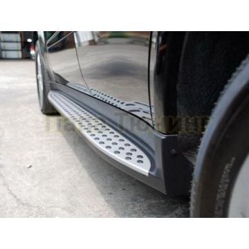 Пороги алюминиевые OEM Tuning для Mercedes ML W164 2005-2011