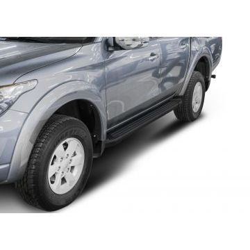 Пороги алюминиевые Rival Black New для Mitsubishi L200/Fiat Fullback 2006-
