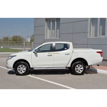Пороги с площадкой нержавеющий лист 42 мм РусСталь для Mitsubishi L200 2015-2019