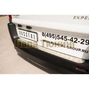 Накладка на задний бампер лист алюминий квинтет РусСталь для Peugeot Expert 2007-2012
