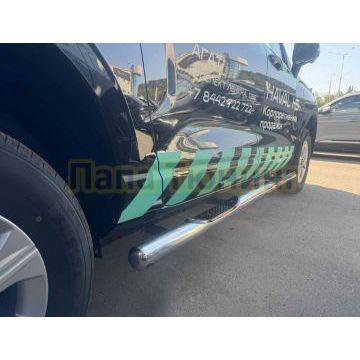 Пороги труба с проступью Папа Тюнинг d76 для Haval H5 2024-