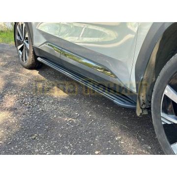 Пороги алюминиевые "Slim Line Black" 1820 мм ТСС для Geely Atlas 2023-