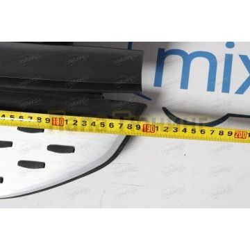 Пороги OEM Style для Geely Monjaro 2021-