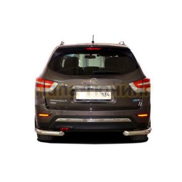 Защита заднего бампера угловая Папа Тюнинг d76 для Nissan Pathfinder 2015-