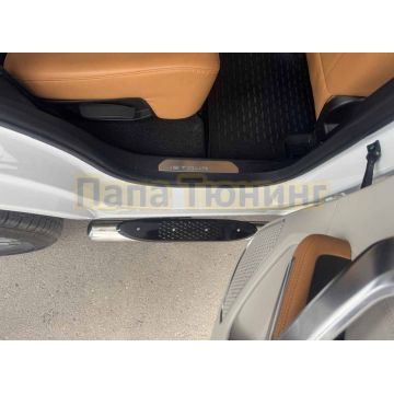 Пороги труба с проступью Папа Тюнинг d76 для JETOUR X70 Plus 2023-
