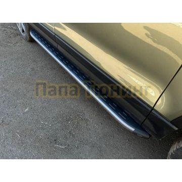 Пороги алюминиевые с пластиковой накладкой (карбон серые) 2020 мм ТСС для Rox 01 2024-