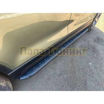 Пороги алюминиевые с пластиковой накладкой (карбон черные) 2020 мм ТСС для Rox 01 2024-