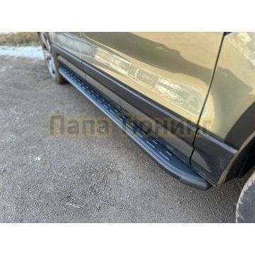 Пороги алюминиевые с пластиковой накладкой (карбон черные) 2020 мм ТСС для Rox 01 2024-