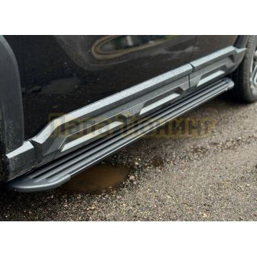 Пороги алюминиевые "Slim Line Black" 1720 мм ТСС для Haval H3 2024-