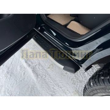 Пороги алюминиевые с пластиковой накладкой (1720 из 2-х мест) ТСС для Tenet T8 4WD 2025-