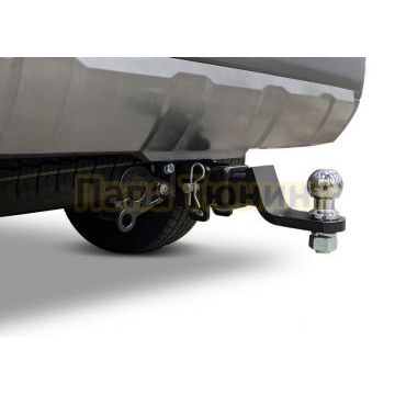 Фаркоп BERG для Toyota Land Cruiser Prado 250 2024- шар Е 1800/100 кг.