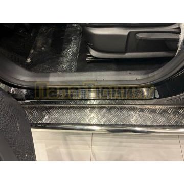 Пороги с накладным листом Папа Тюнинг d53 для CHERY Omoda C7 2025-