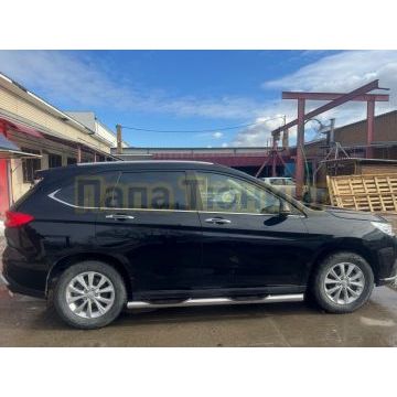 Пороги труба с проступью Папа Тюнинг d76 для HAVAL M6 2023-