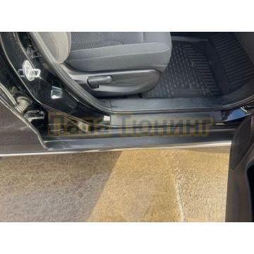 Защита штатного порога труба Папа Тюнинг d42 для HAVAL M6 2023-