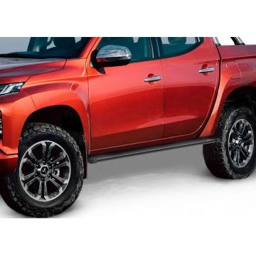 Пороги алюминиевые Slim Line Black для Mitsubishi L200/Fiat Fullback 2006-
