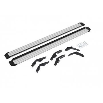 Пороги алюминиевые Slim Line Silver для Toyota Hilux 2015-