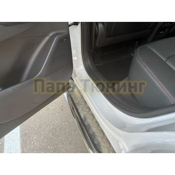 Пороги с накладным листом Папа Тюнинг d53 для CHANGAN CS35 MAX 2025-