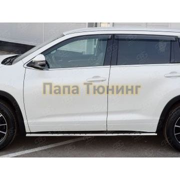 Пороги труба овальная с проступью 75х42 мм РусСталь для Toyota Highlander 2017-2020