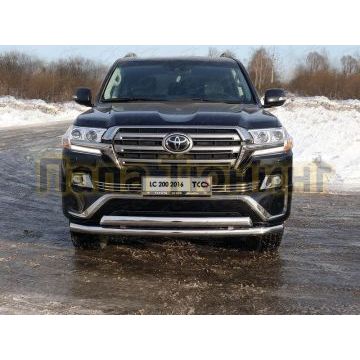 Накладка решётки радиатора 12 мм ТСС для Toyota Land Cruiser 200 Executive 2016- Накладка решётки радиатора 12 мм ТСС для Toyota Land Cruiser 200 Executive 2016-