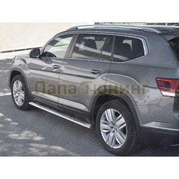 Пороги труба овальная с проступью 120х60 мм для Volkswagen Teramont 2018-