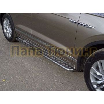 Пороги с площадкой алюминиевый лист 42 мм ТСС для Volkswagen Touareg 2018-