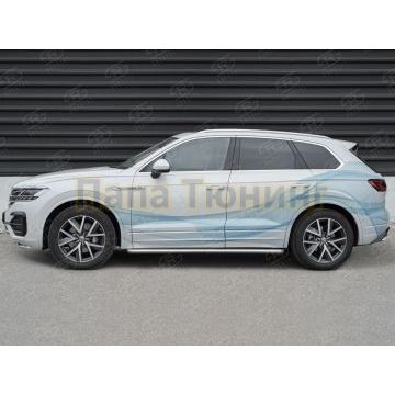 Пороги с площадкой нержавеющий лист 42 мм для Volkswagen Touareg 2018-