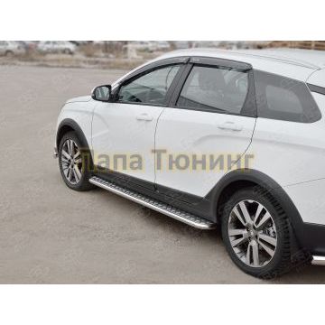 Пороги с площадкой алюминиевый лист d42 вариант 2 РусСталь для Lada Vesta Cross 2017-