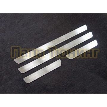 Накладки на пороги шлифованный лист ТСС для Kia Sportage 2016-2018