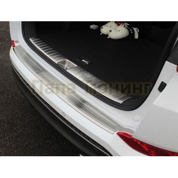 Накладка на задний бампер с логотипом OEM Tuning для Hyundai Tucson 2015-2018
