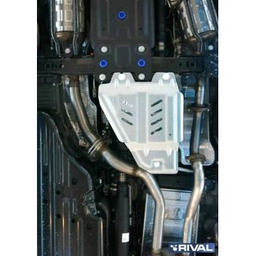 Защита РК алюминий 4 мм RIVAL для Lexus LX, V - 4.5d; 5.7 2015-/Lexus LX, V - 5.7 2008-2015/Toyota Land Cruiser 200, V - 4.5d; 4.6 2015-2021/Toyota Land Cruiser 200, V - 4.5d; 4.7 2007-2015