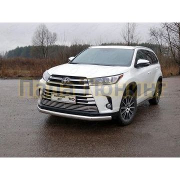 Защита передняя овальная 75х42 мм ТСС для Toyota Highlander 2017-2020