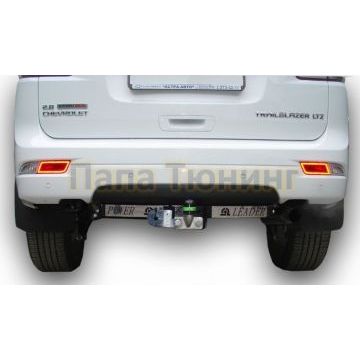 Фаркоп с нержавеющей пластиной Лидер-Плюс для Chevrolet TrailBlazer 2013-2016