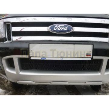 Защита радиатора Arbori черная сота 15 мм для Ford Ranger 2012-2015