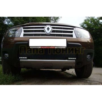 Защита радиатора черная с вырезом под ДХО РусСталь для Renault Duster 2011-2015