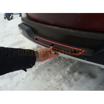 Декоративная накладка заднего бампера OEM Tuning для Toyota RAV4 2013-2015